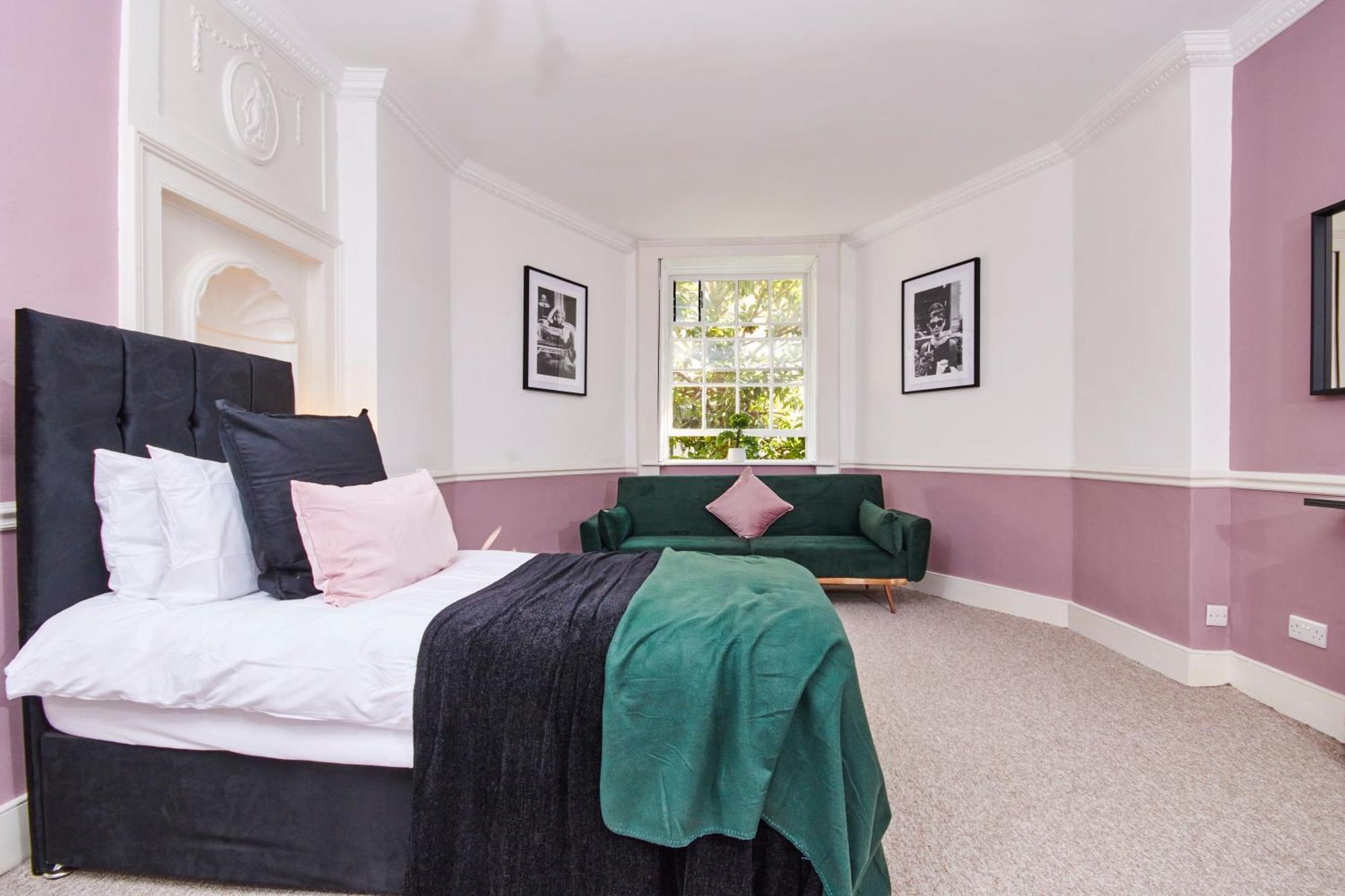 Beautiful 2Bedroom 4 Actual Beds House With Wifi By Purestay บาธ ภายนอก รูปภาพ
