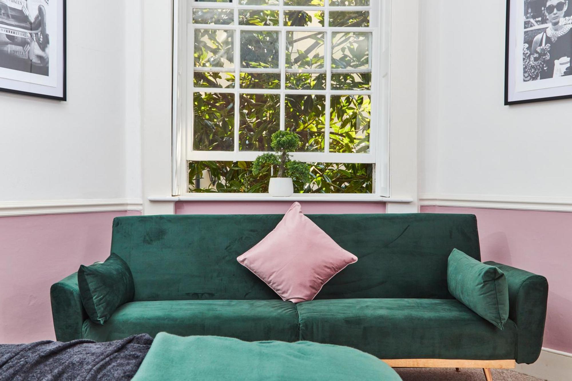 Beautiful 2Bedroom 4 Actual Beds House With Wifi By Purestay บาธ ภายนอก รูปภาพ