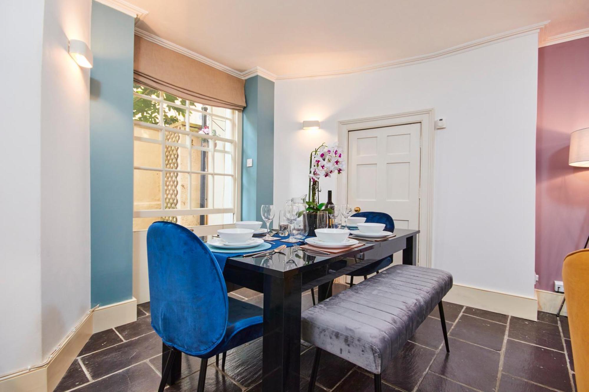 Beautiful 2Bedroom 4 Actual Beds House With Wifi By Purestay บาธ ภายนอก รูปภาพ